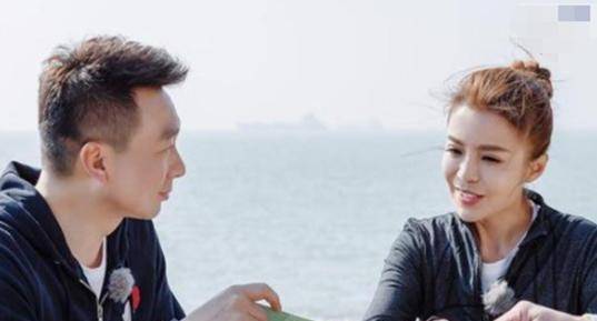 女将单骑士战场，手持双刀把敌伤打一个正确生肖，深度解答解释落实_6s39.57.22