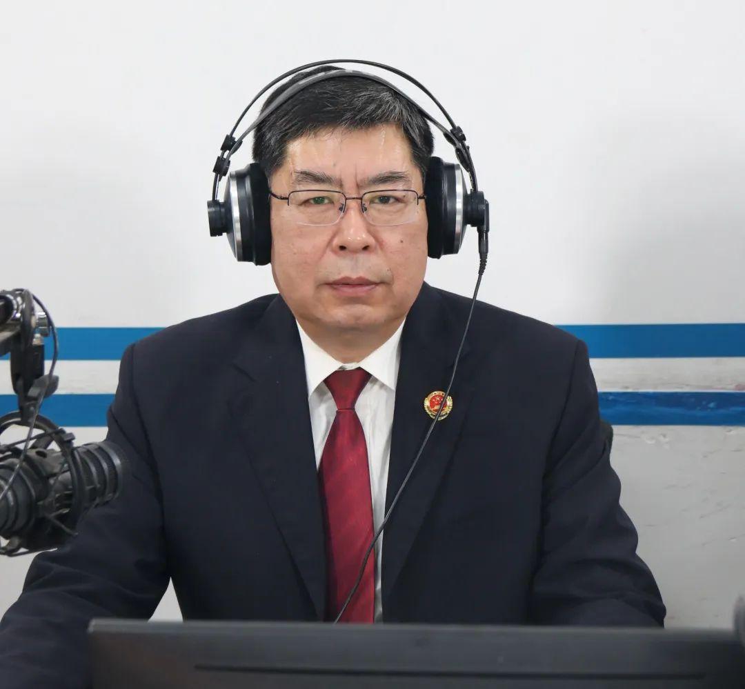 女将单骑士战场，手持双刀把敌伤打一个正确生肖，时代解答解释落实_gew12.40.71