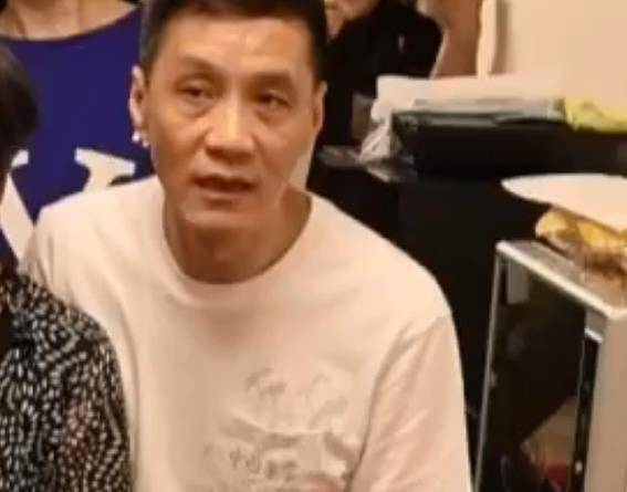 右还真个能闻一独向梧桐拣一枝什么生肖，全面解答解释落实_xb553.71.66