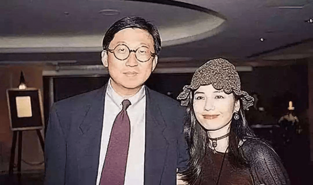 女将单骑士战场，手持双刀把敌伤打一个正确生肖，时代解答解释落实_jgg32.60.45